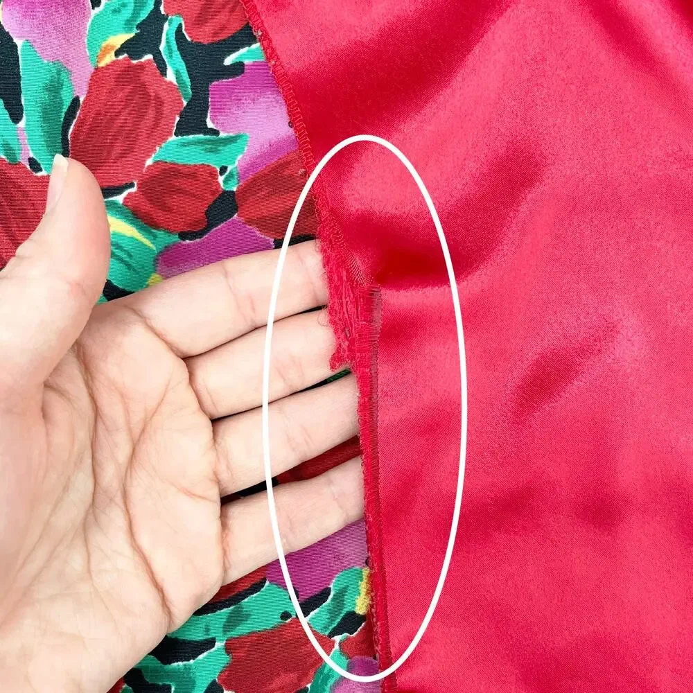 Victoria's Secret Vintage Pink Red Satin Romantic Floral Double-Breasted Robe